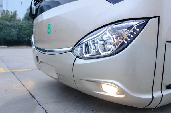 1615125115230917.jpg 企業(yè)班車